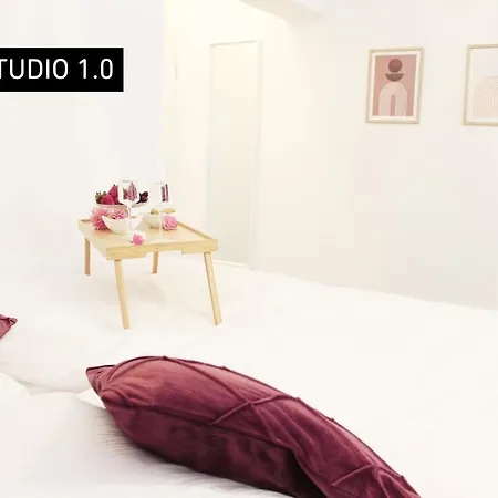 Apartment Secret Hideaways Cozystudio Superior Mit Wifi L 450m Bis Uni L Messe L Flughafen L Zoo