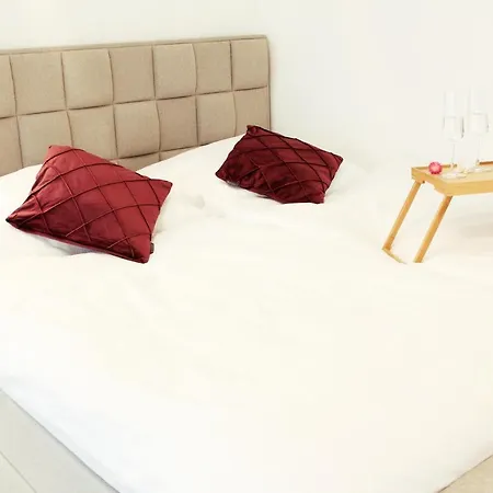 Secret Hideaways Cozystudio Superior Mit Wifi L 450m Bis Uni L Messe L Flughafen L Zoo Duisburg