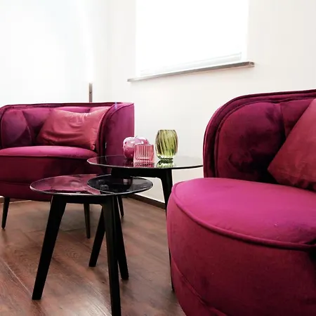 Superior Mit Wifi L 400m Bis Uni L Messe L Iga 27 L Zoo Dui Apartamento *